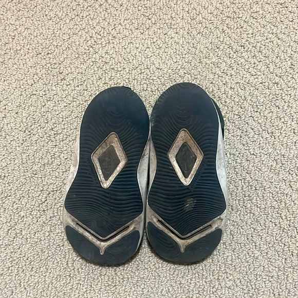 Boys Nike Binzie - Picture 3 of 3